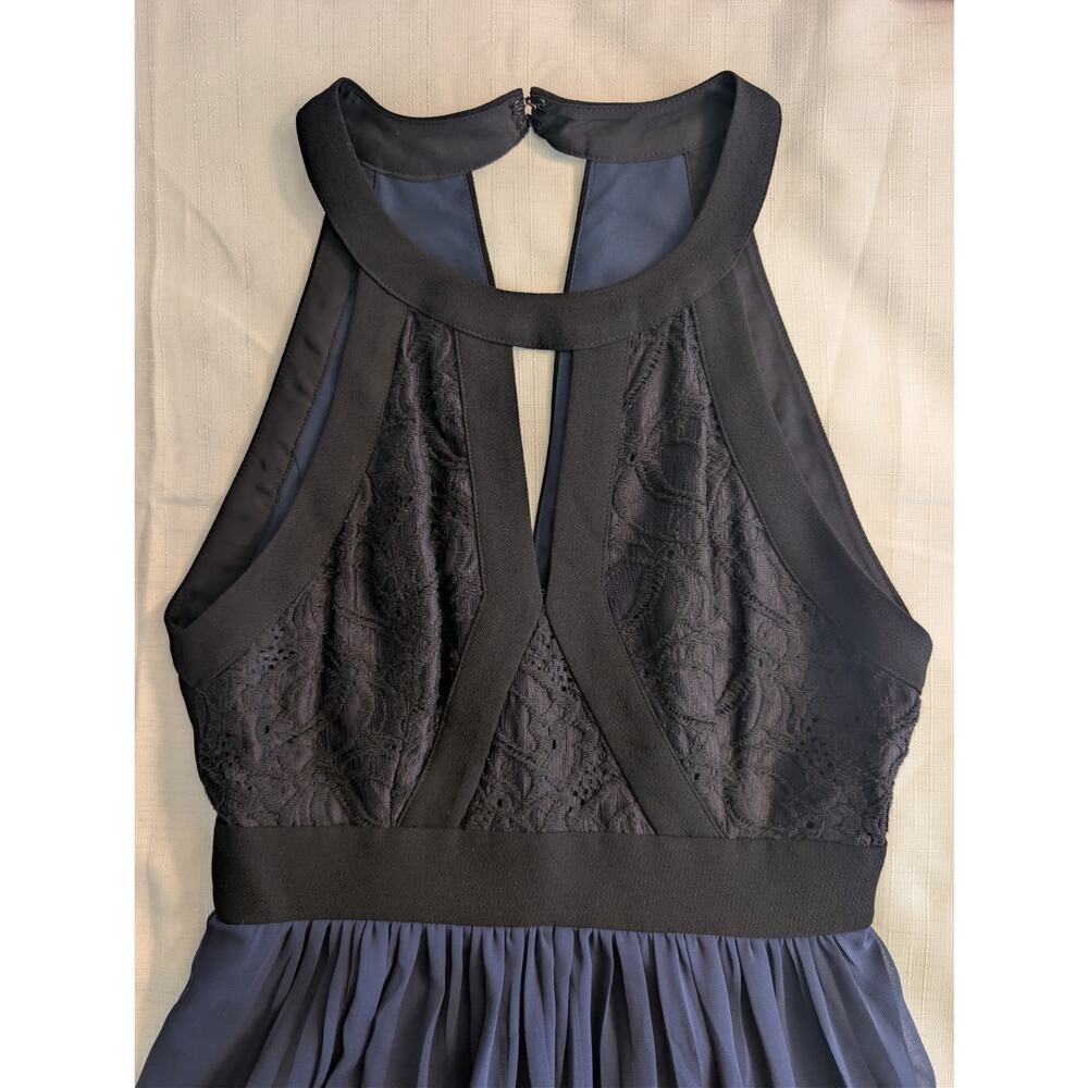 BCBGeneration Navy Maxi With Black Lace Bodice Size 0 - Picture 5 of 16